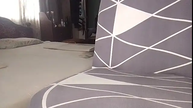 Naughty Ratty online show from April 10, 11:59 am