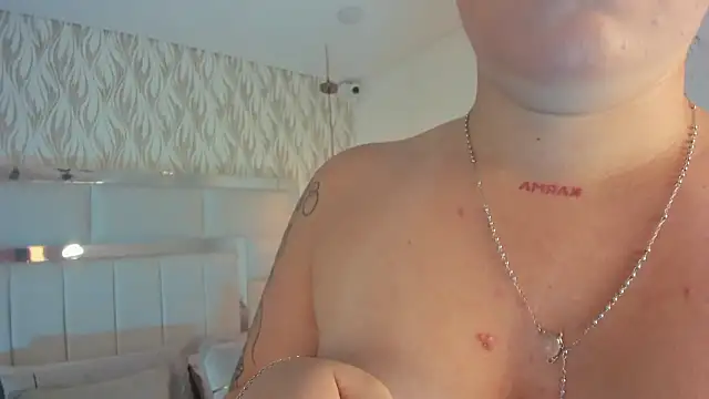 1m dalhia online show from February 12, 8:15 pm