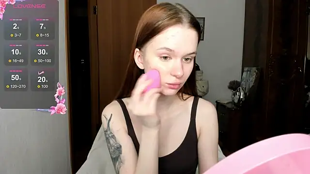 EmilySoul online show from March 20, 2:22 pm