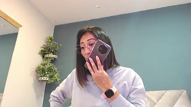 SharisWillian online show from February 5, 3:44 am