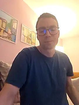 Schnubby1 online show from February 18, 4:58 pm