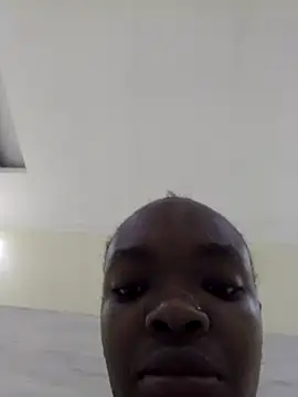Snapshot of Saintadushe chatting on June 29, 3:02 am Saintadushe online show from June 29, 3:02 am