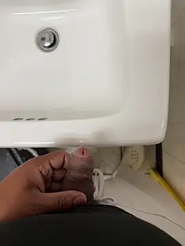 kiranx09 online show from April 24, 2:36 am