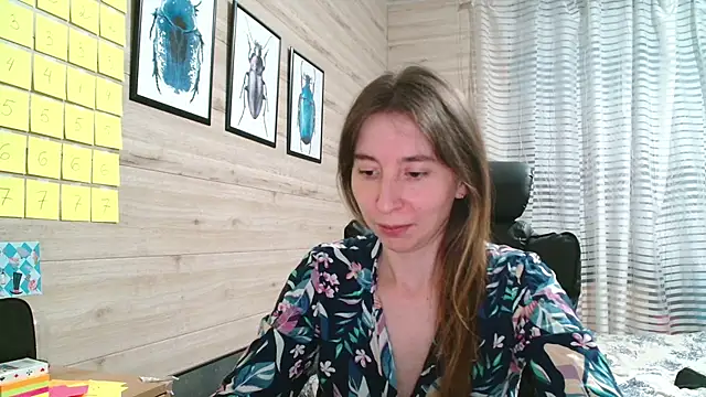 Snapshot of Wowpornoo chatting on June 24, 6:29 pm Wowpornoo online show from June 24, 6:29 pm