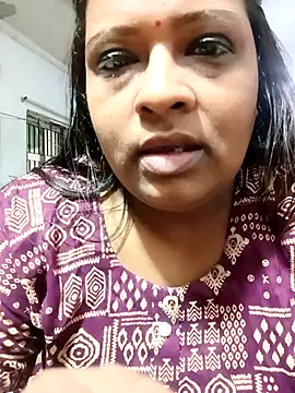 Love Jenny online show from February 13, 4:41 am