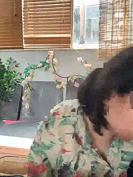 Eliza-E online show from March 1, 12:01 am