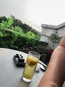 Eliza-E online show from April 22, 12:13 am