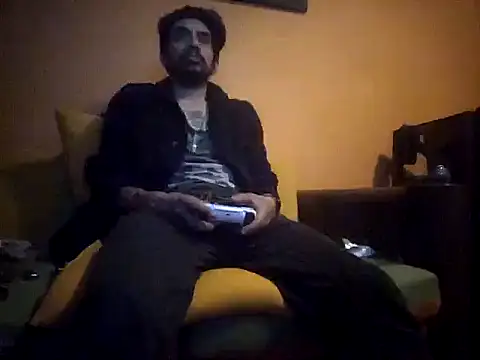 Snapshot of Angel_Coronel chatting on February 6, 5:14 am Angel Coronel online show from February 6, 5:14 am