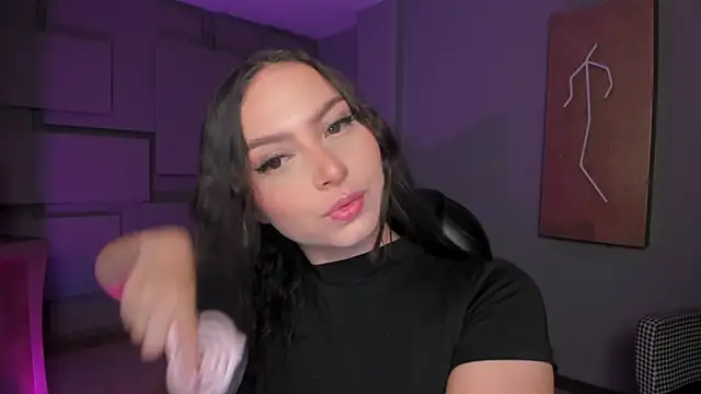 AliceHarper  online show from April 16, 10:56 pm