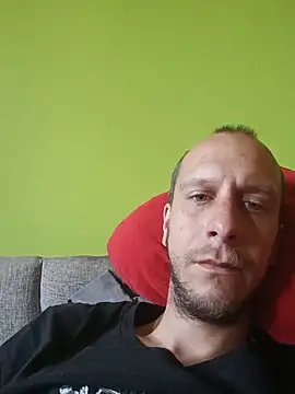 immi932 online show from May 18, 4:24 pm