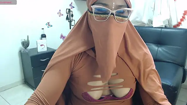 Aaliyah brown online show from January 12, 11:39 am