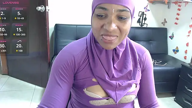 Aaliyah brown online show from February 14, 2:12 pm