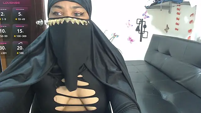 Aaliyah brown online show from March 9, 7:56 am