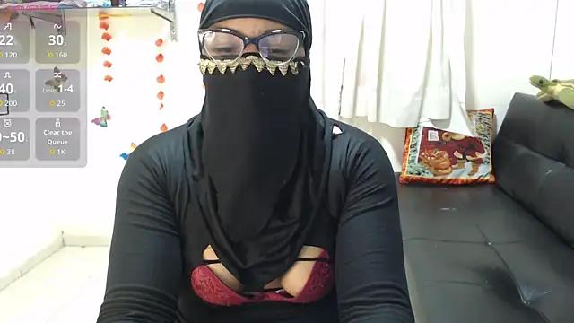 Aaliyah brown online show from September 25, 3:43 am