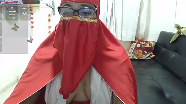 Aaliyah brown online show from October 3, 5:04 am