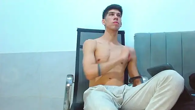 jhony-sex online show from May 28, 7:49 am