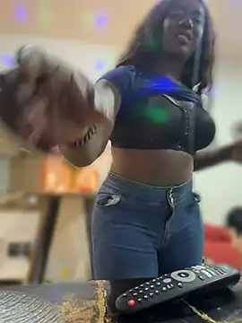 blackhotpartyts online show from June 26, 12:37 am