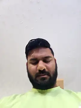 Snapshot of hard_dick011 chatting on January 13, 8:14 pm hard dick011 online show from January 13, 8:14 pm