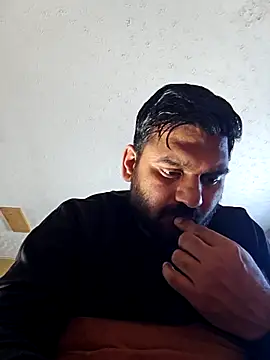 Snapshot of hard_dick011 chatting on March 2, 6:04 pm hard dick011 online show from March 2, 6:04 pm