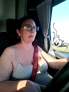 cuplubijoanna online show from March 19, 5:28 pm