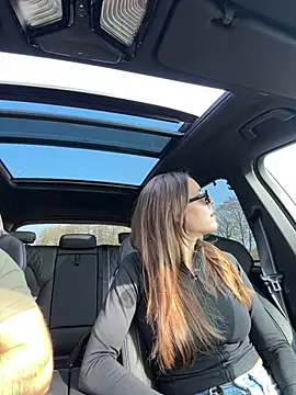 JuicyFruits93 online show from March 4, 11:49 am