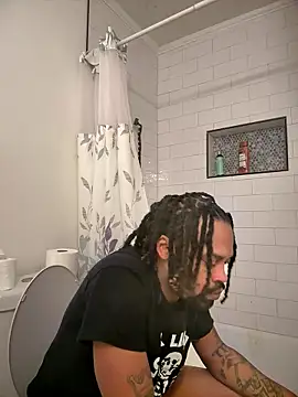 Snapshot of 1BeautyN1Beast chatting on January 13, 12:54 pm 1BeautyN1Beast online show from January 13, 12:54 pm