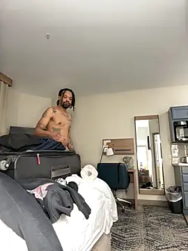 Snapshot of 1BeautyN1Beast chatting on February 8, 1:03 pm 1BeautyN1Beast online show from February 8, 1:03 pm