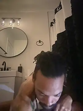 Snapshot of 1BeautyN1Beast chatting on February 22, 8:57 am 1BeautyN1Beast online show from February 22, 8:57 am