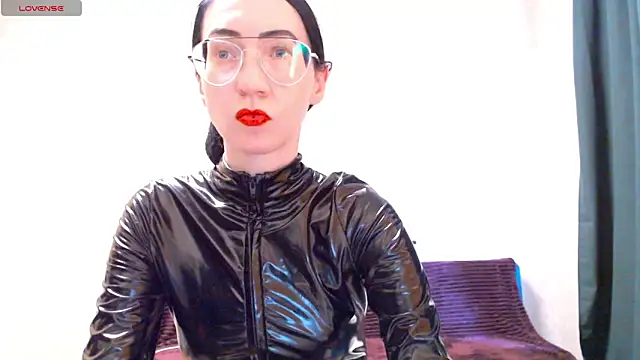 Snapshot of Xxx_goddes_xxX chatting on June 3, 10:07 am Xxx goddes xxX online show from June 3, 10:07 am