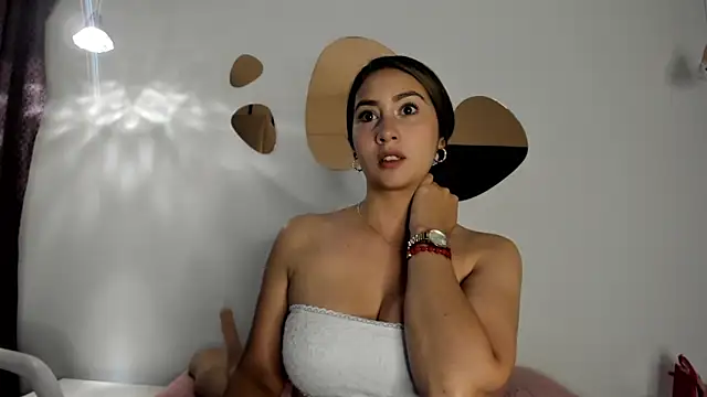 Snapshot of ValentinaaF chatting on February 27, 11:54 am ValentinaaF online show from February 27, 11:54 am