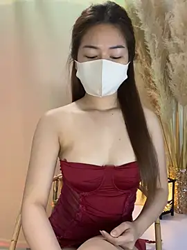 BabyThree  online show from July 9, 1:26 pm