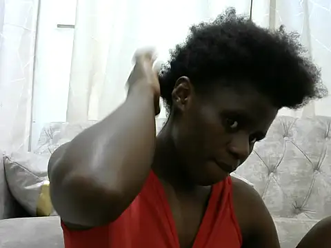 Snapshot of hottgirlval chatting on March 17, 2:05 am hottgirlval online show from March 17, 2:05 am