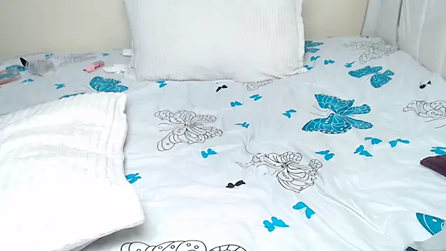 sweet essin online show from March 1, 11:18 pm