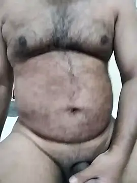 Snapshot of cenyon124 chatting on January 1, 9:17 am cenyon124 online show from January 1, 9:17 am