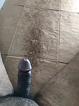 Snapshot of cenyon124 chatting on January 6, 3:49 pm cenyon124 online show from January 6, 3:49 pm