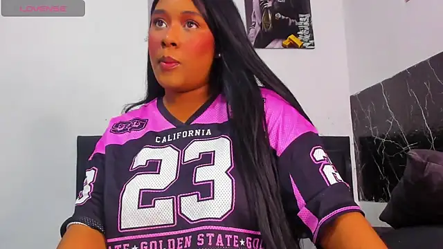 kriixtybrown online show from April 13, 6:57 pm