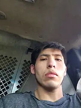 Snapshot of Jonathan100pre chatting on March 6, 9:55 pm Jonathan100pre online show from March 6, 9:55 pm