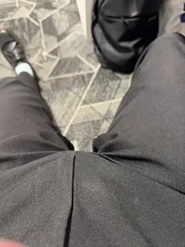 Feettlover69 online show from March 11, 1:17 pm