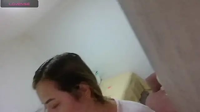 saramartinez1000 online show from February 16, 1:51 pm