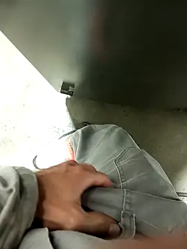 Din0071 online show from December 9, 11:24 pm