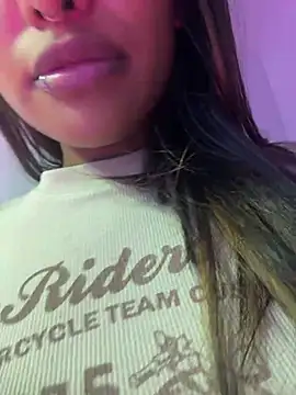 VictoireFeller online show from May 16, 3:03 am