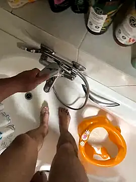 Snapshot of onbifeet chatting on March 15, 11:17 pm onbifeet online show from March 15, 11:17 pm