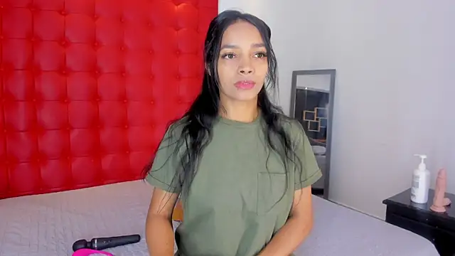 Daliana Beck online show from November 13, 8:30 pm