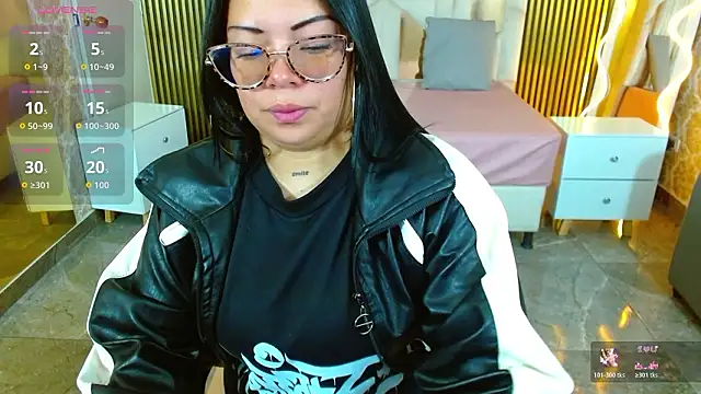 martinna tay online show from February 11, 3:11 am