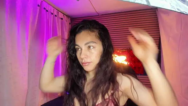 rosse 2504 online show from March 15, 9:04 am