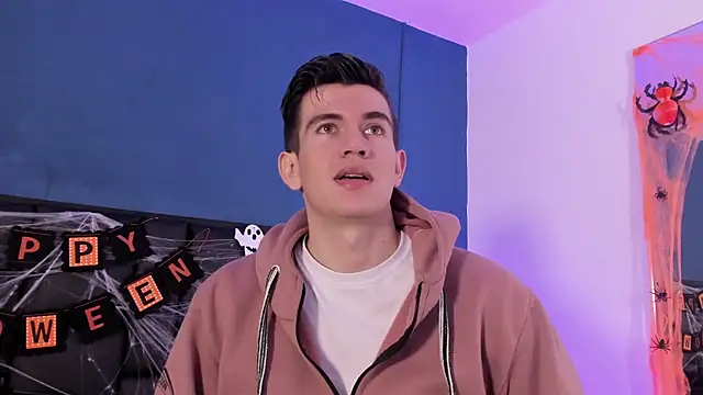 MikaelSlow online show from November 2, 4:15 am