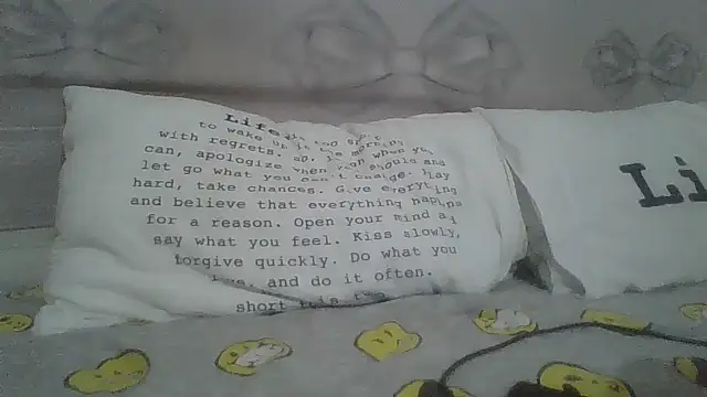 Snapshot of MarikaMilff chatting on November 9, 1:04 am MarikaMilff online show from November 9, 1:04 am