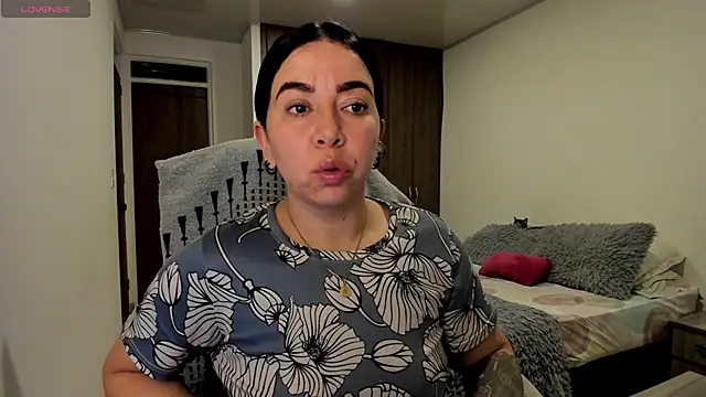 Im coco online show from February 22, 11:47 pm