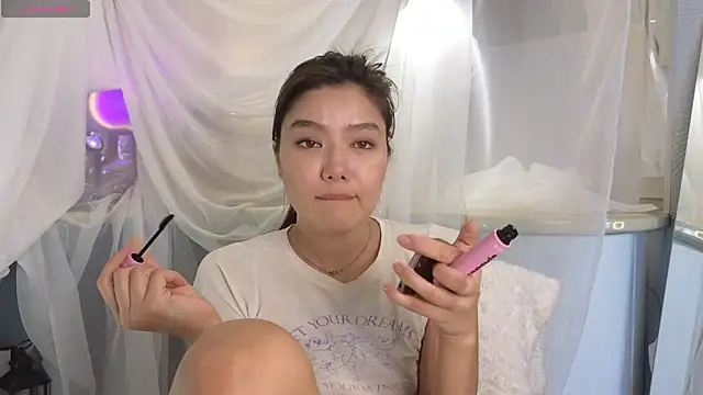 EmmaFisherf online show from March 23, 3:43 am