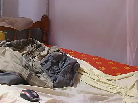 pretty dimplegirl online show from May 9, 5:12 am